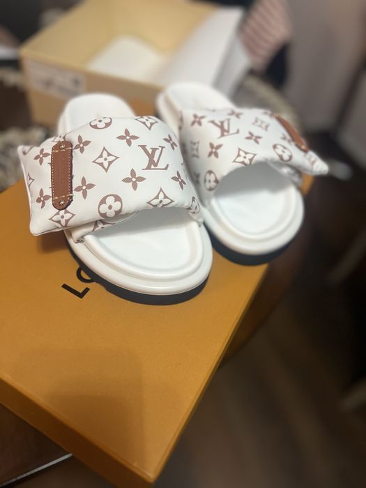 Papuci Louis Vuitton 37 originali