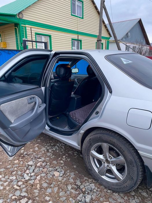 Продам машину Toyota Camry