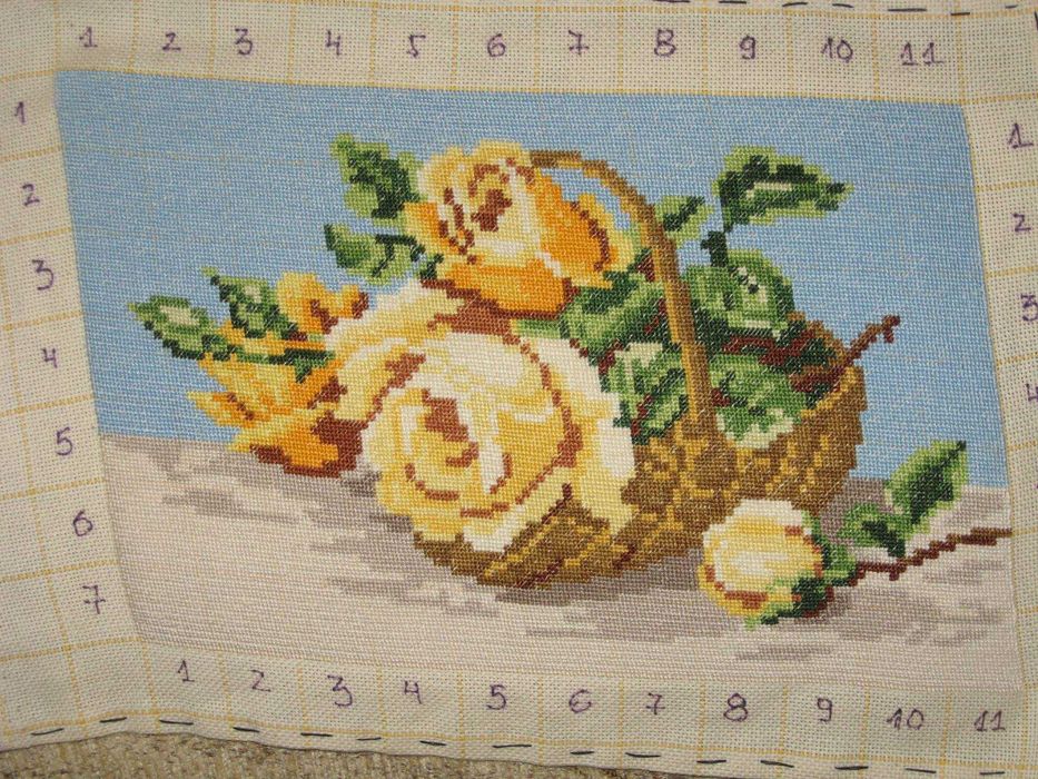 Продавам гоблени ушити от мен. Цени по договаряне.