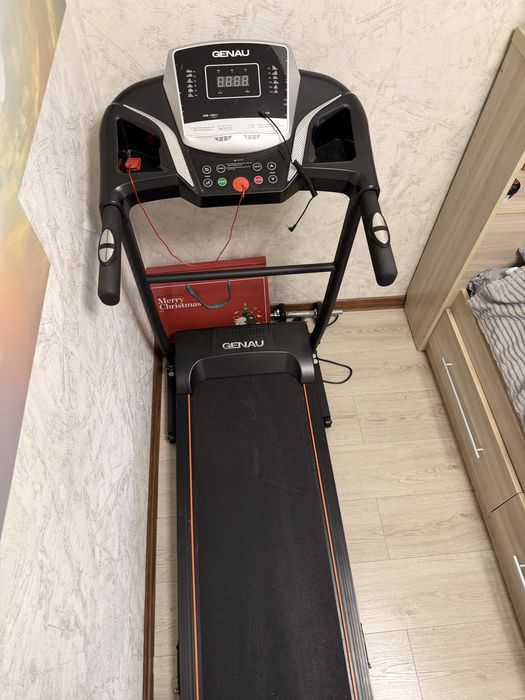 Беговая дорожка Genau