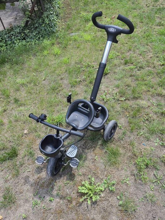 Tricicletă Kinderkraft cu Mâner pentru Părinți - Neagră, Stare Foarte Bună