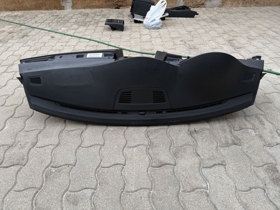 Продавам табло с навигация BMW E90/91