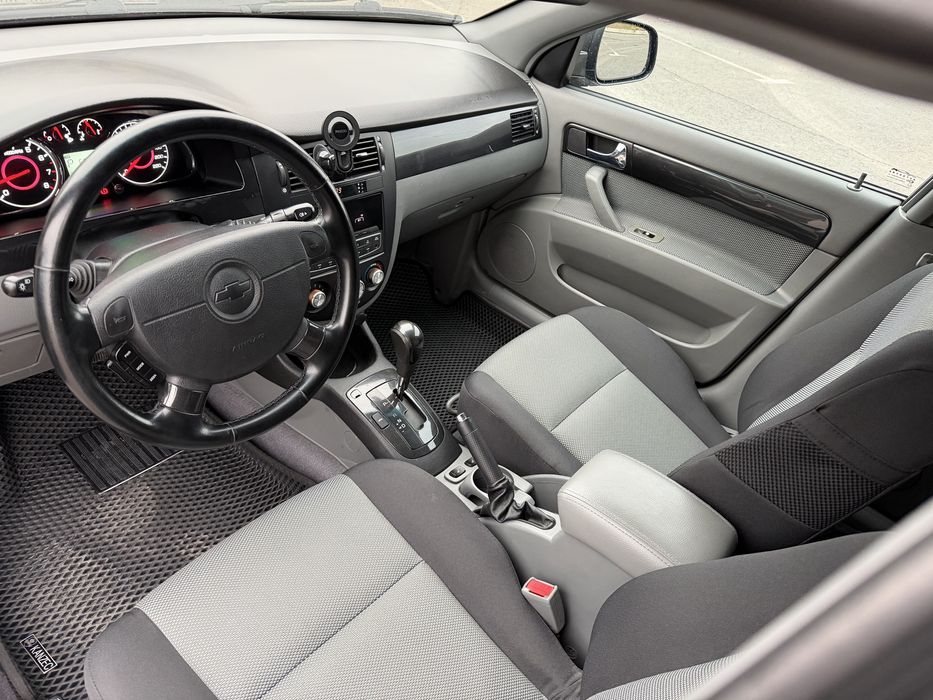 Продаётся Lachetti Gentra