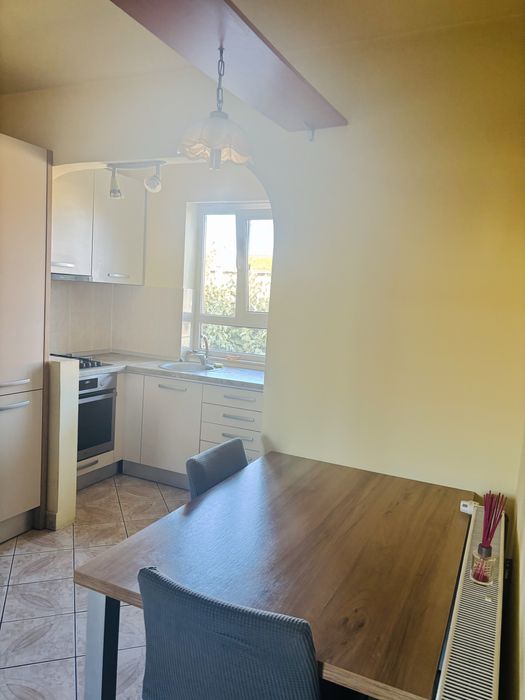 De inchiriat Apartament 2 camere Podgoria
