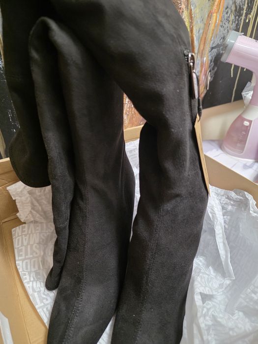 Нови чизми естествен велур Steve Madden