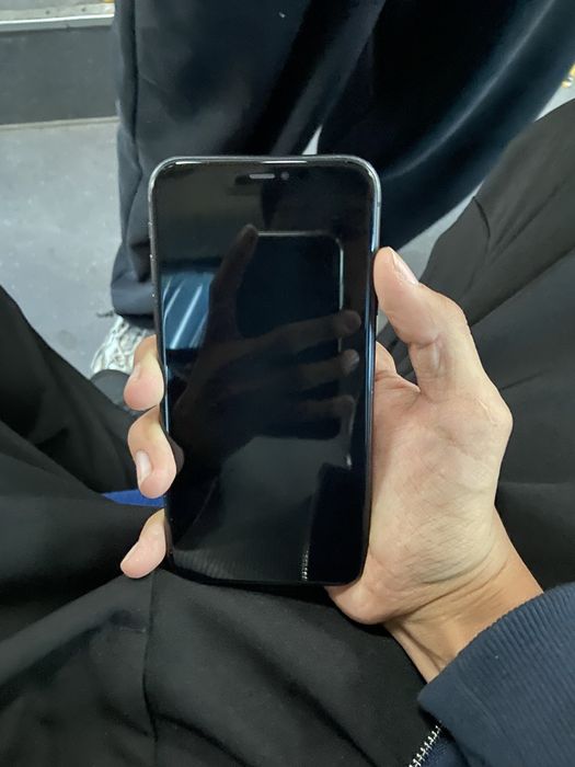 Iphone 11 64/70%