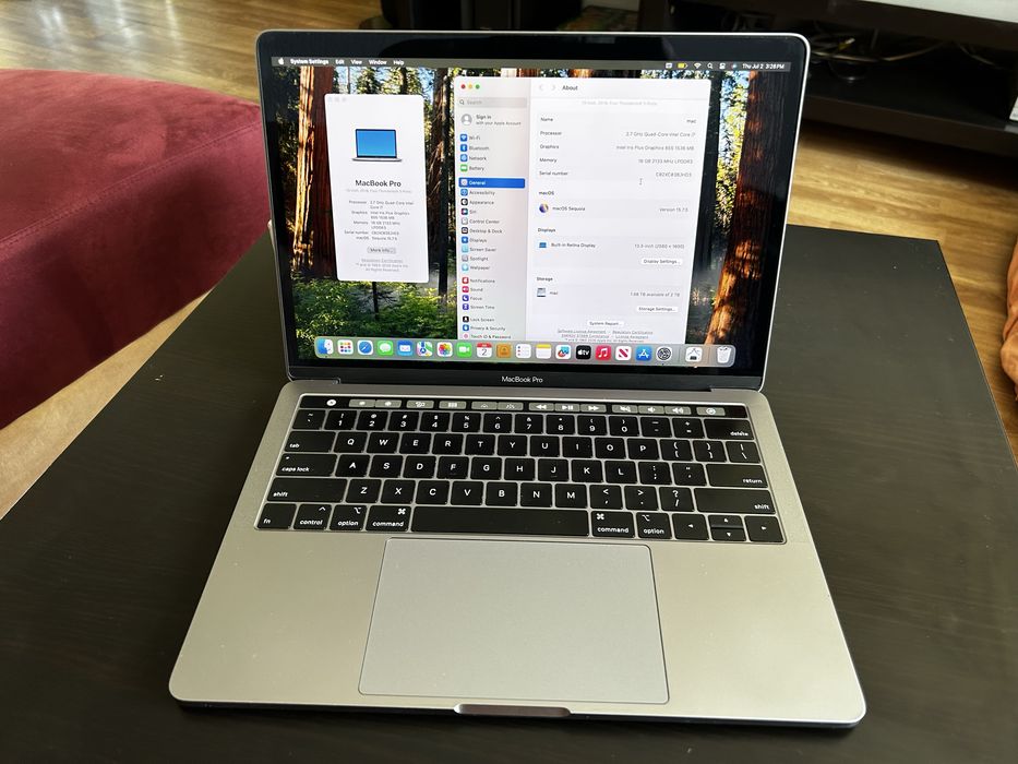 Macbook Pro 13" model A1989 2019 i7 16 GB RAM SSD 2 TB baterie 307 cicluri