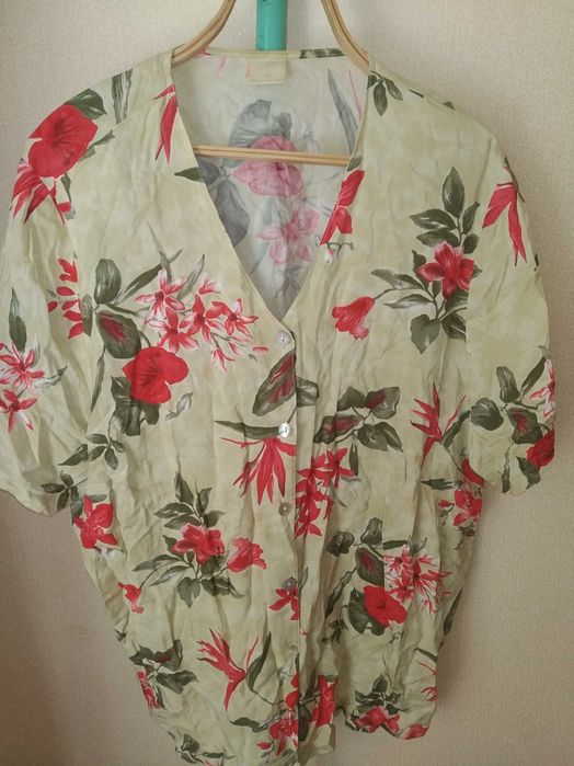 Рубашки и блузки летние женские