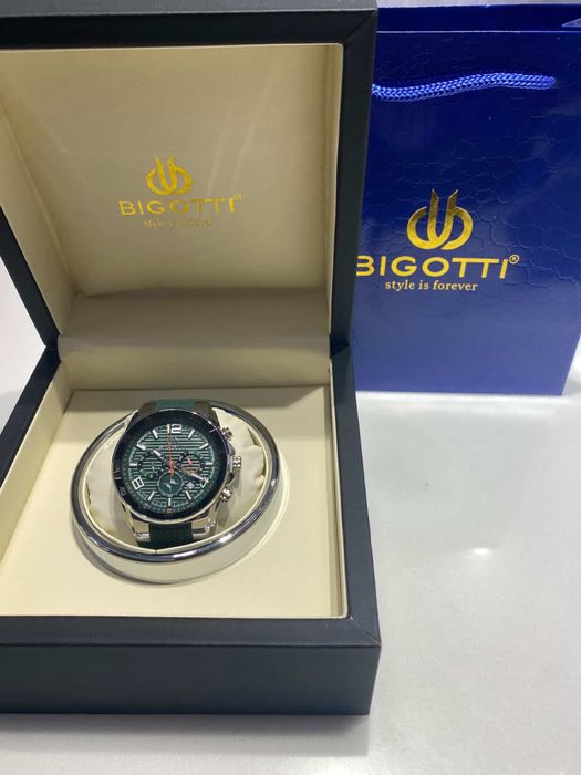 Продам часы BIGOTTI
