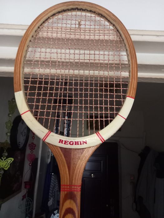 Vând rachete tenis lemn vintage