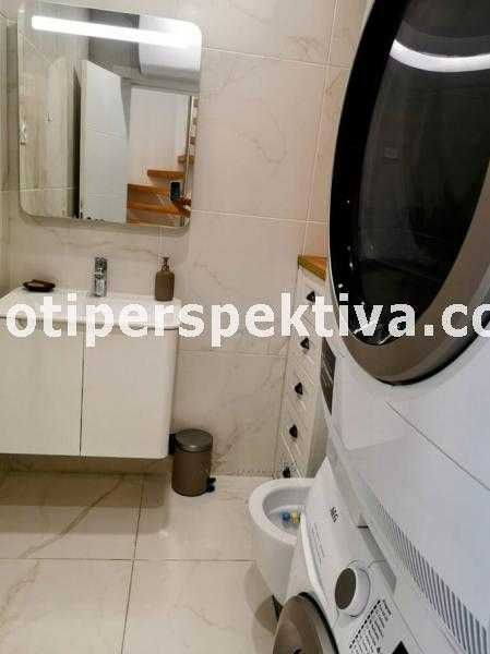 Продава се Тристаен апартамент в Пловдив, Център - 130 кв.м за 1847 €/кв.м - Снимка #10