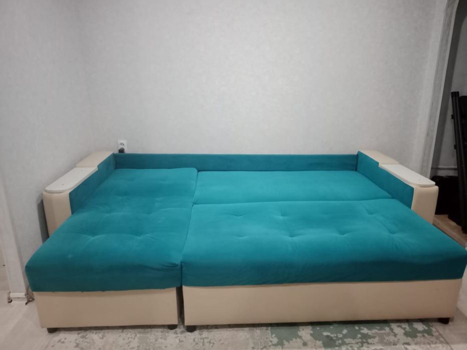 Продам диван (кровать)