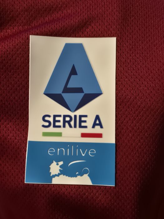 100% оригинален екип Рома / Roma - тениска +шорти + калци / Размер Л