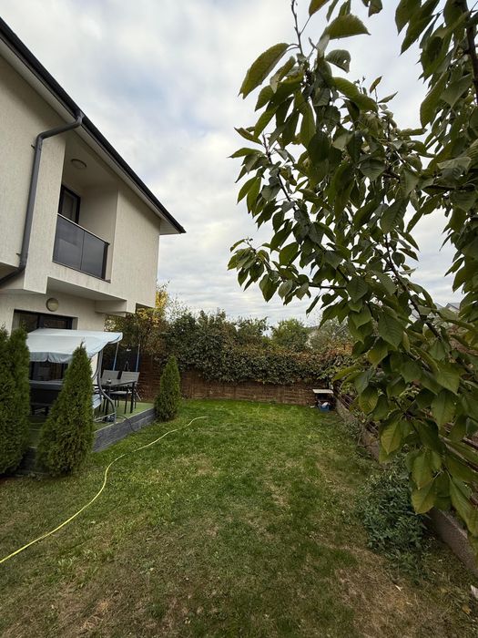 Casa Chiajna curte 200 metri