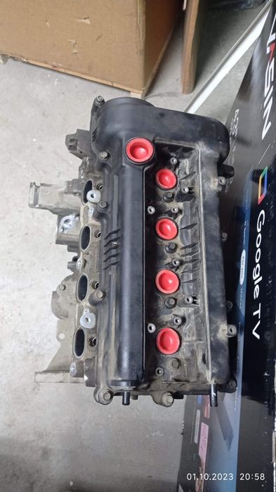 Двигатель на Kia rio