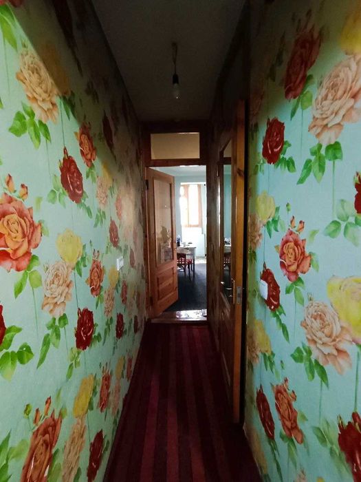 3х комнатная квартира на 2 этаже в середине, район Согдиана