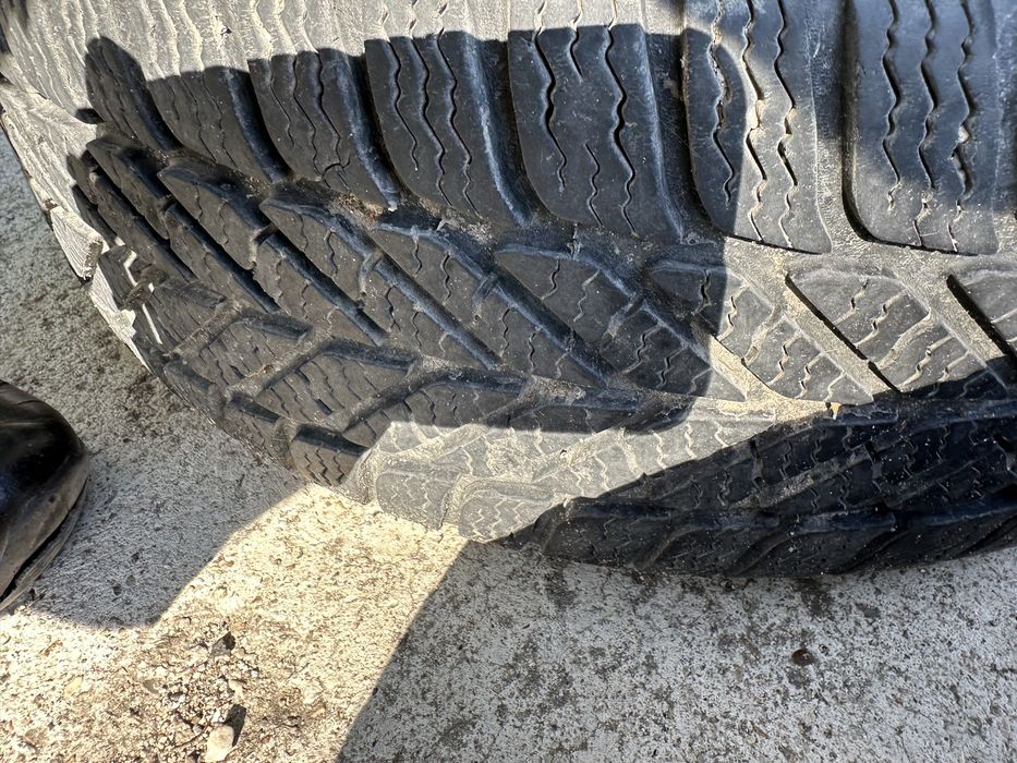 15” 5x114,3 Джанти със зимни гуми 195 65 15