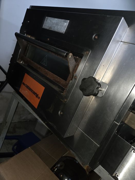 Vand apart de facut covrigi ( SUPER OFERTA!! )