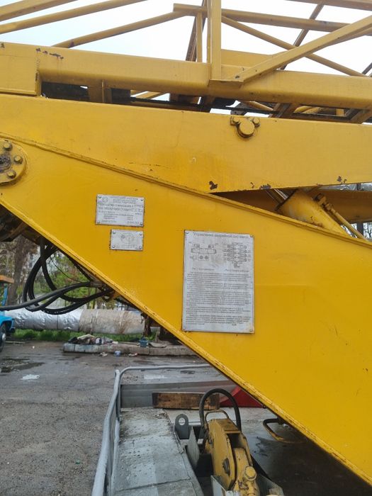 Продаётся Автовышка