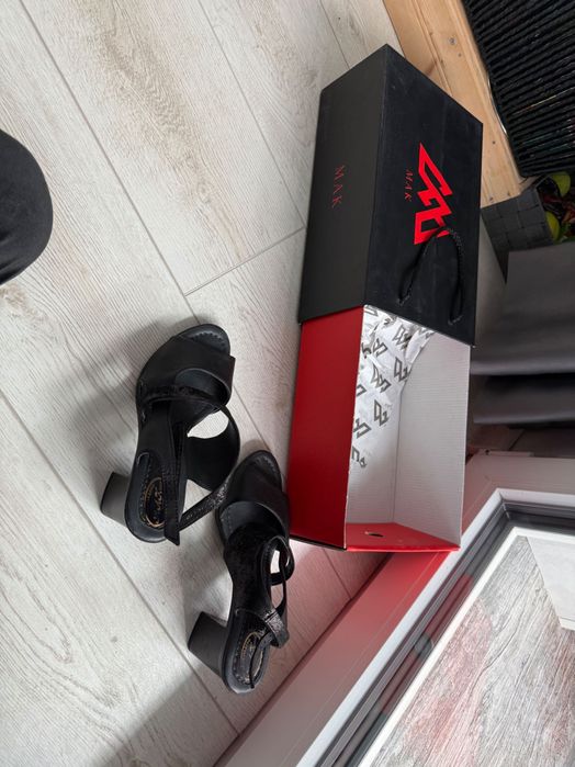 Обувки Мак естествена кожа