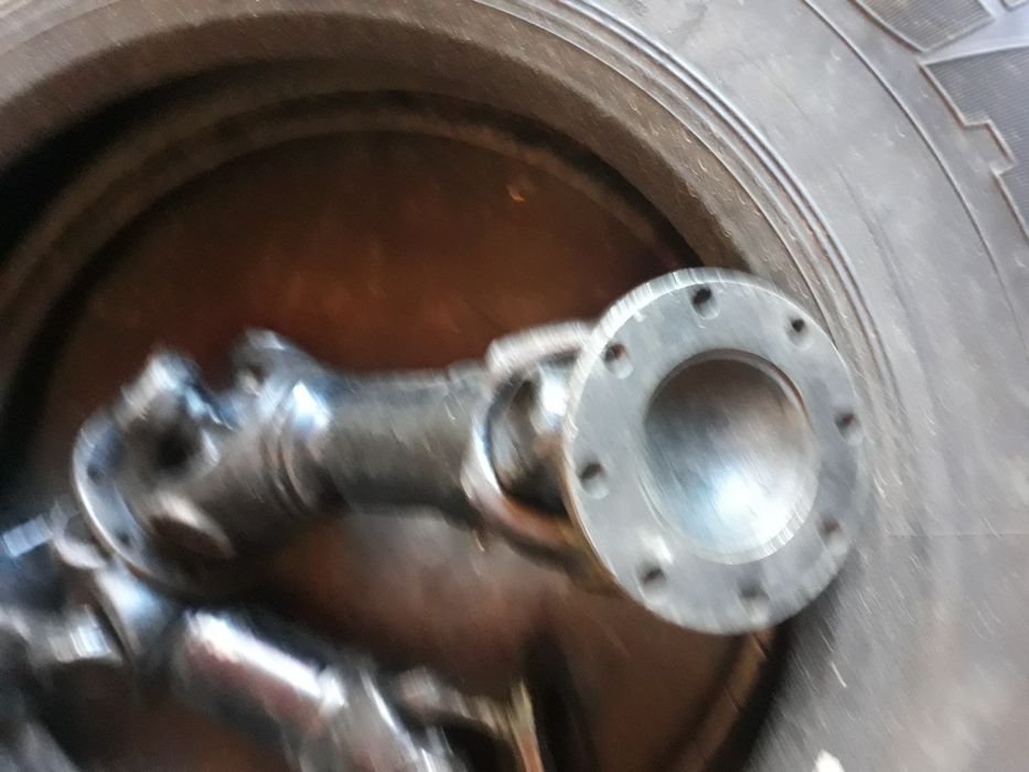 Sc PETRO REPARATII cardane concasoăre balastiera . CARDAN INTERAXIAL