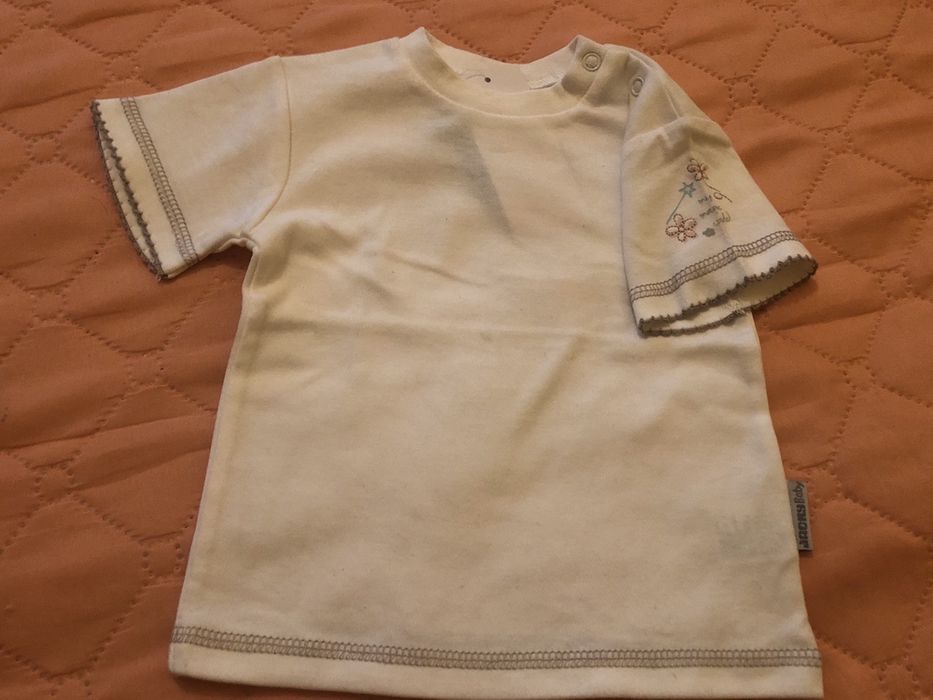 Дрехи за момиче- блуза, боди,суичър, панталон 9-12 мес. Чисто нови