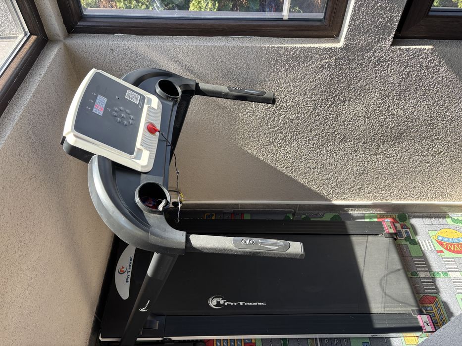 Bandă de alergat electrică FitTronic D2000