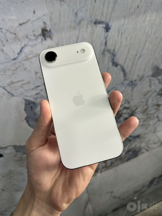 iPhone air 256 Gold