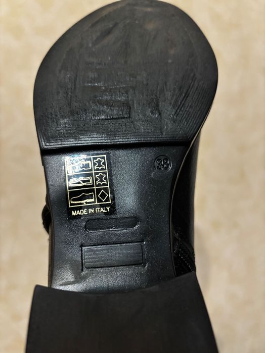 Полусапожки кожаные.Salamander оригинал