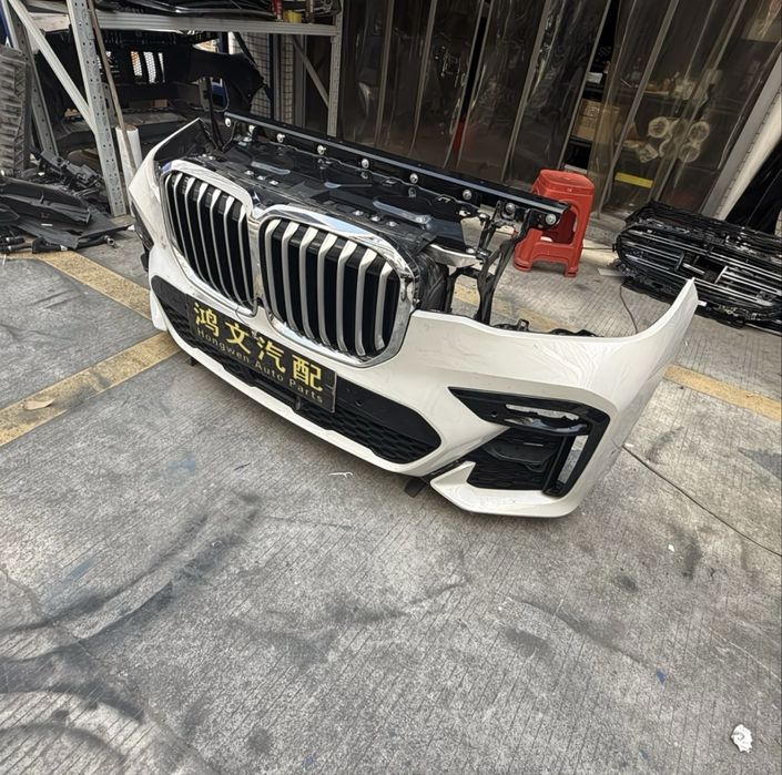 передний бампер на BMW X7