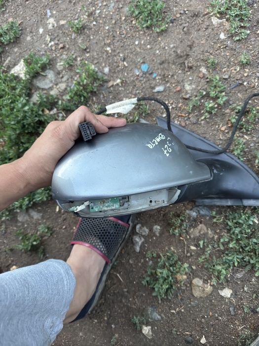 Продам зеркало от джетты 5 jetta 5