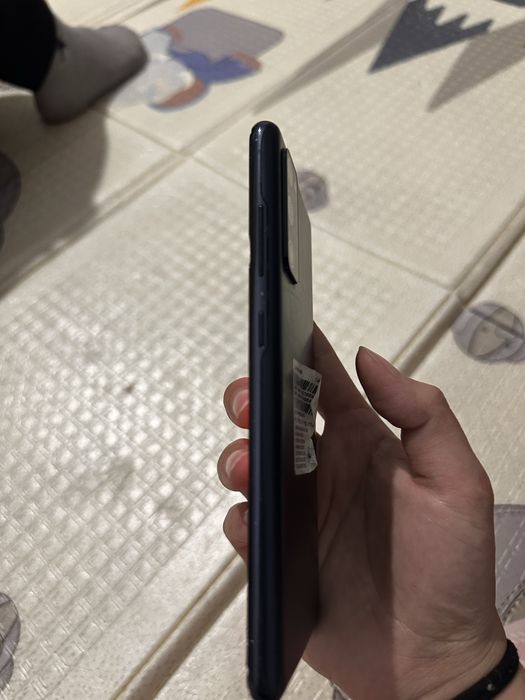 Продам самсунг S20 FE