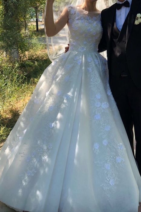 Продаётся свадебное платье, одевалось 1 раз