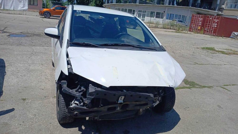 Dezmembrez Mitsubishi Colt 1.3 Benzina Euro 5 Din 2013 - 4A90