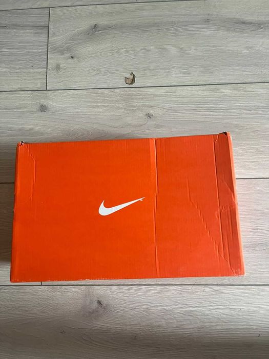 Шиповки для спринтерского бега