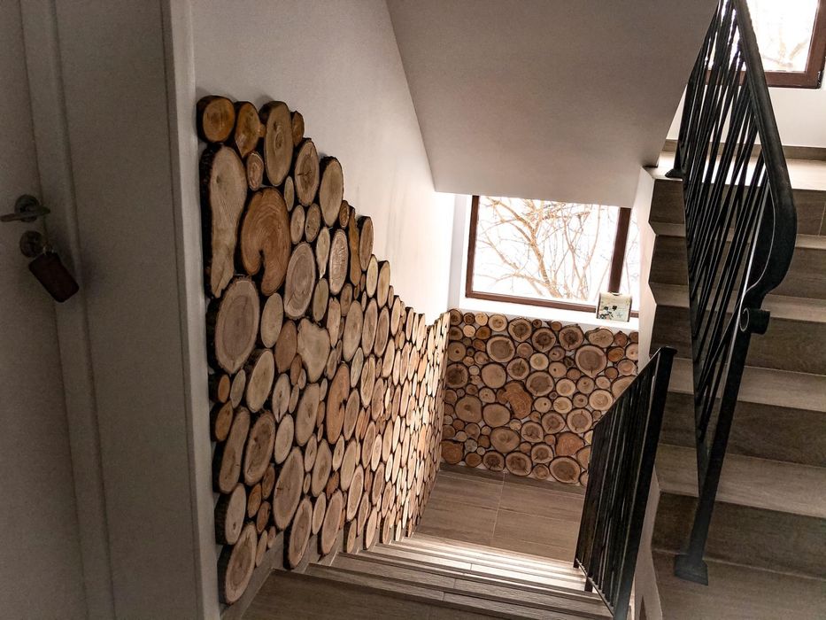 Mozaic din rondele din lemn uscat