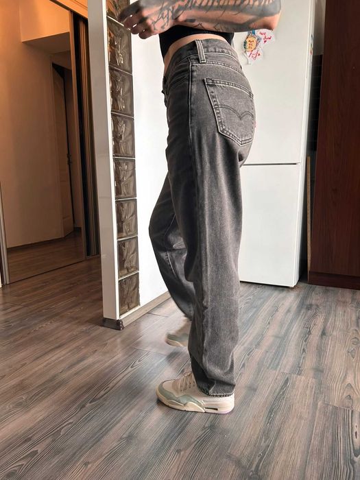 Pantaloni Levi Strauss originali