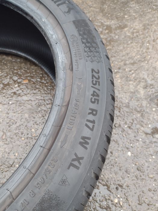 Перфектни 4бр.225/45/17. Continental ASC EV dot0225