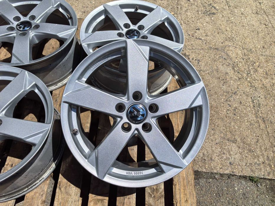 17 цола 5 х 112 мм Фолксваген / АУДИ / Мерцедес - 7,5 Инча / ЕТ 38