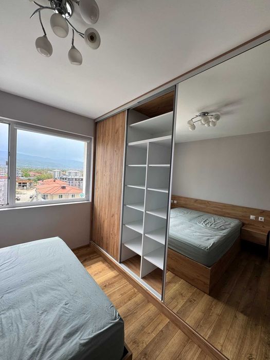 Продава се Тристаен апартамент в Пловдив, Южен - 68 кв.м за 2059 €/кв.м - Снимка #4