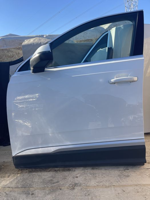 Usa stanga fata  audi q7 2020 3.0 tdi