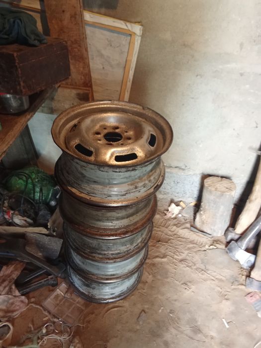 Срочно продам дески размер 13