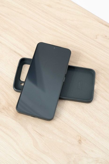 Xiaomi 15, negru, 256 Gb, ca nou, cu încărcător 90w