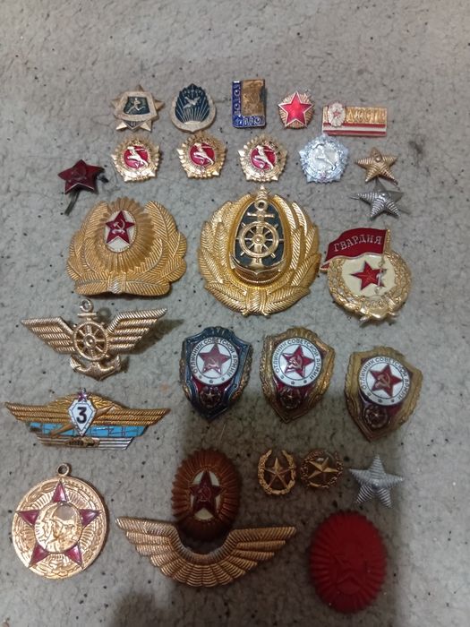 Продам значки ссср.