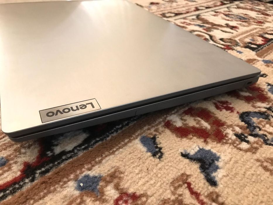 Наутбук Lenovo срочно сатылады