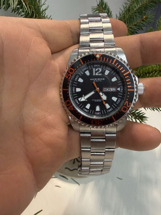 Ceas bărbati Akribos Day Date AK947SSOR