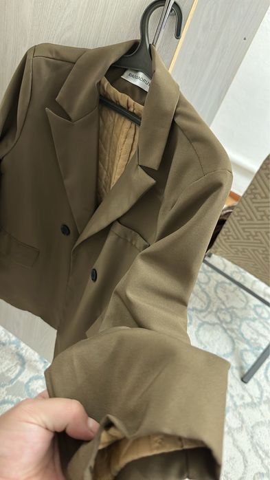 Продам платья б/у