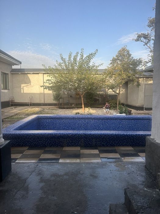 Шинам Ховли сотилади