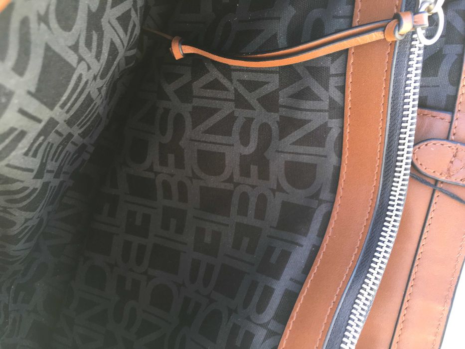 LIEBESKIND чанта НОВА с етикет