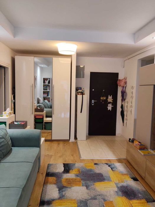 Cosmopolis - direct proprietar – închiriere ap 3 cam cu 2 băi & terasă spațioasă închisă